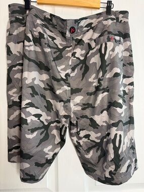Men’s Killk Gray Camo Shorts